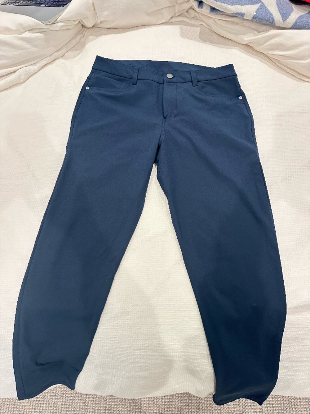 Lululemon Men's Navy ABC Pants - 32W x 32L